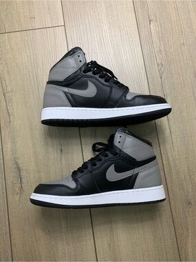 Nike Air Jordan 1 High Retro Black and Gray
